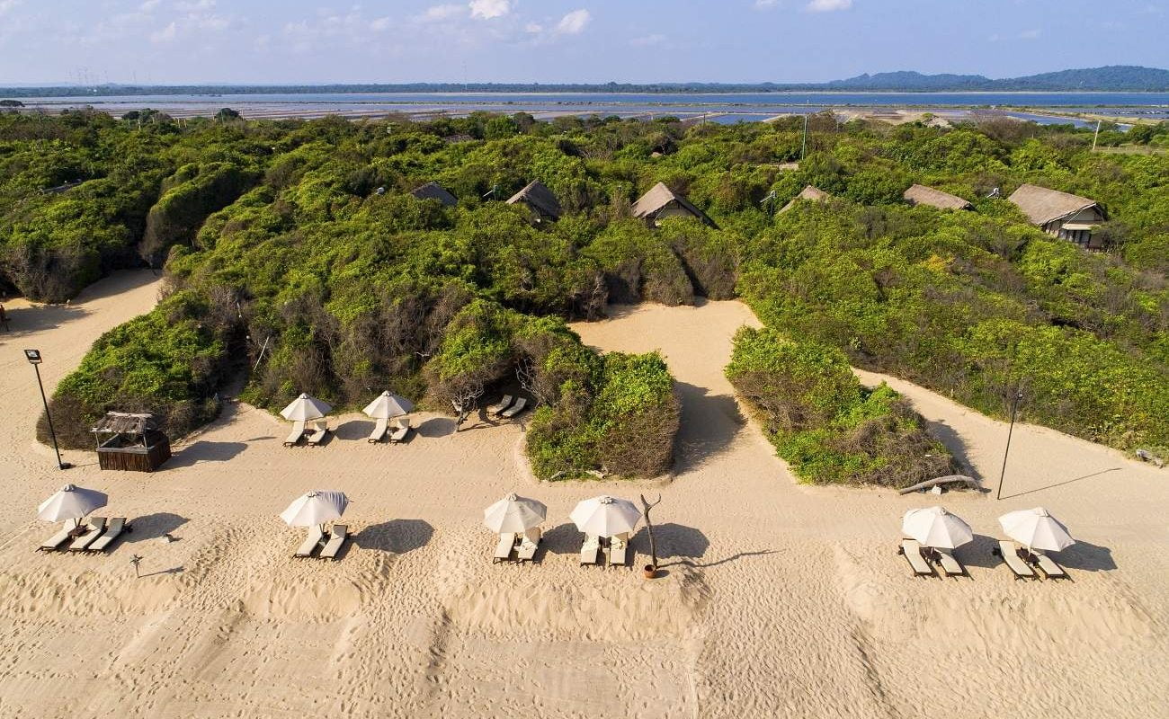 Uga Jungle Beach Strand Liegen am Strand von Uga Jungle Beach