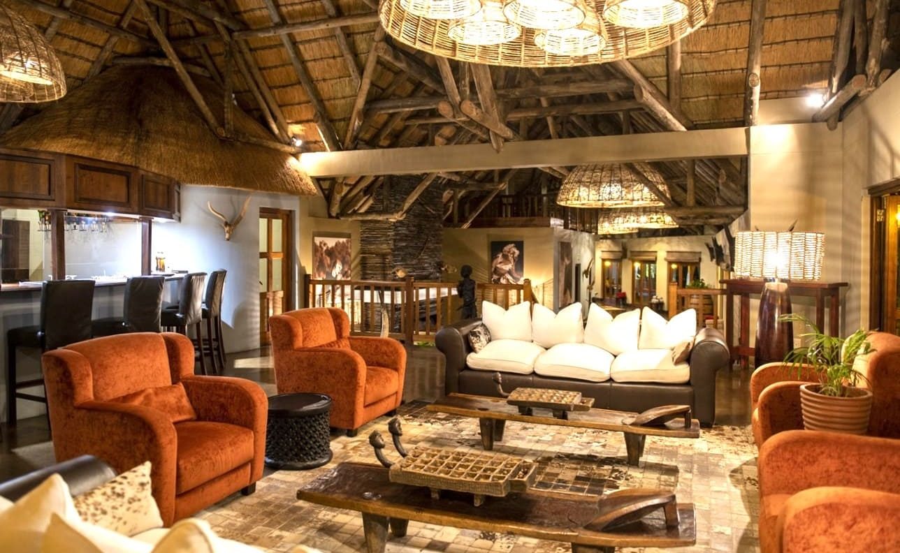 Bar und Lounge, Divava Okavango