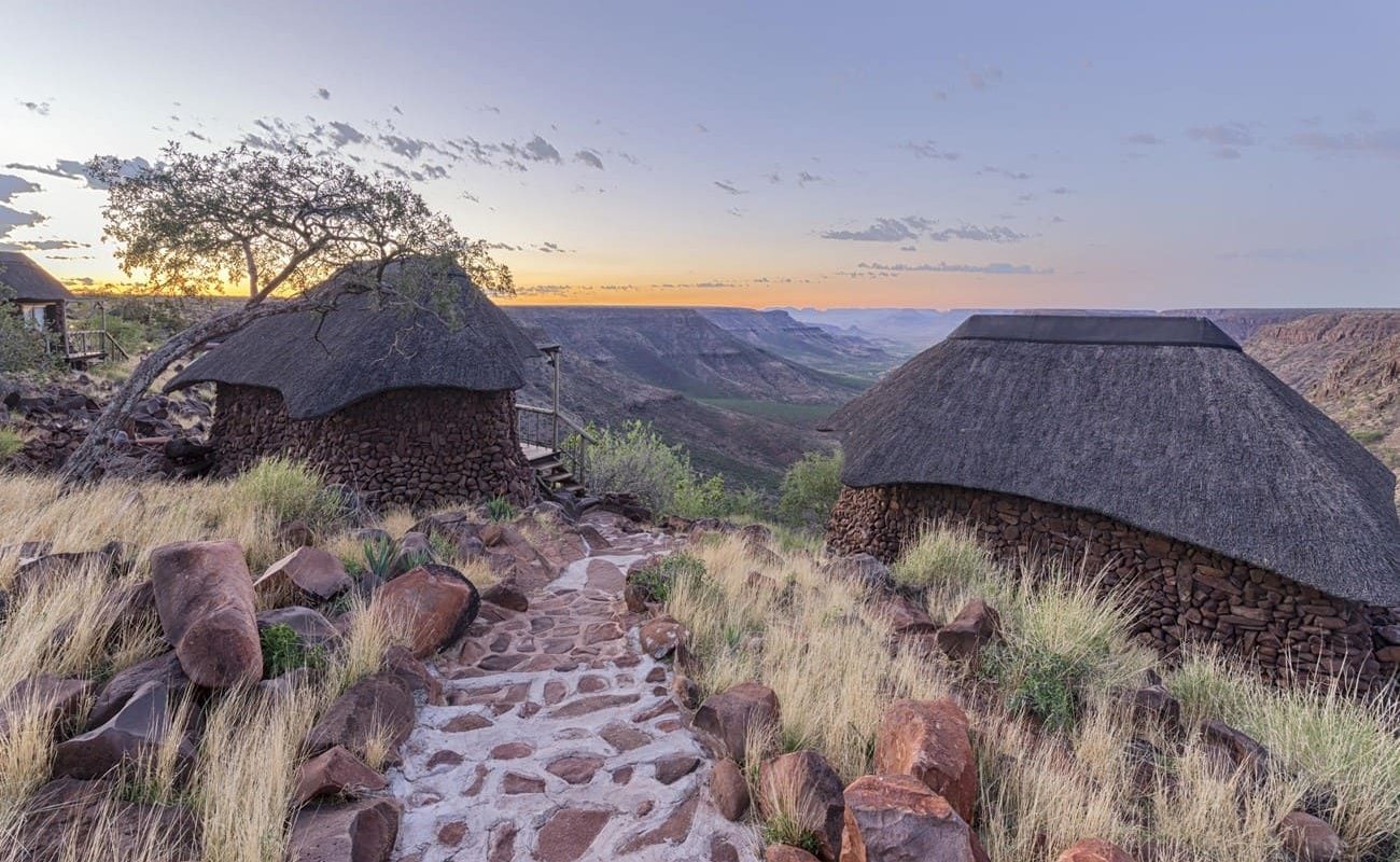 Zimmer mit Blick über das Klipriver Tal der Grootberg Lodge
