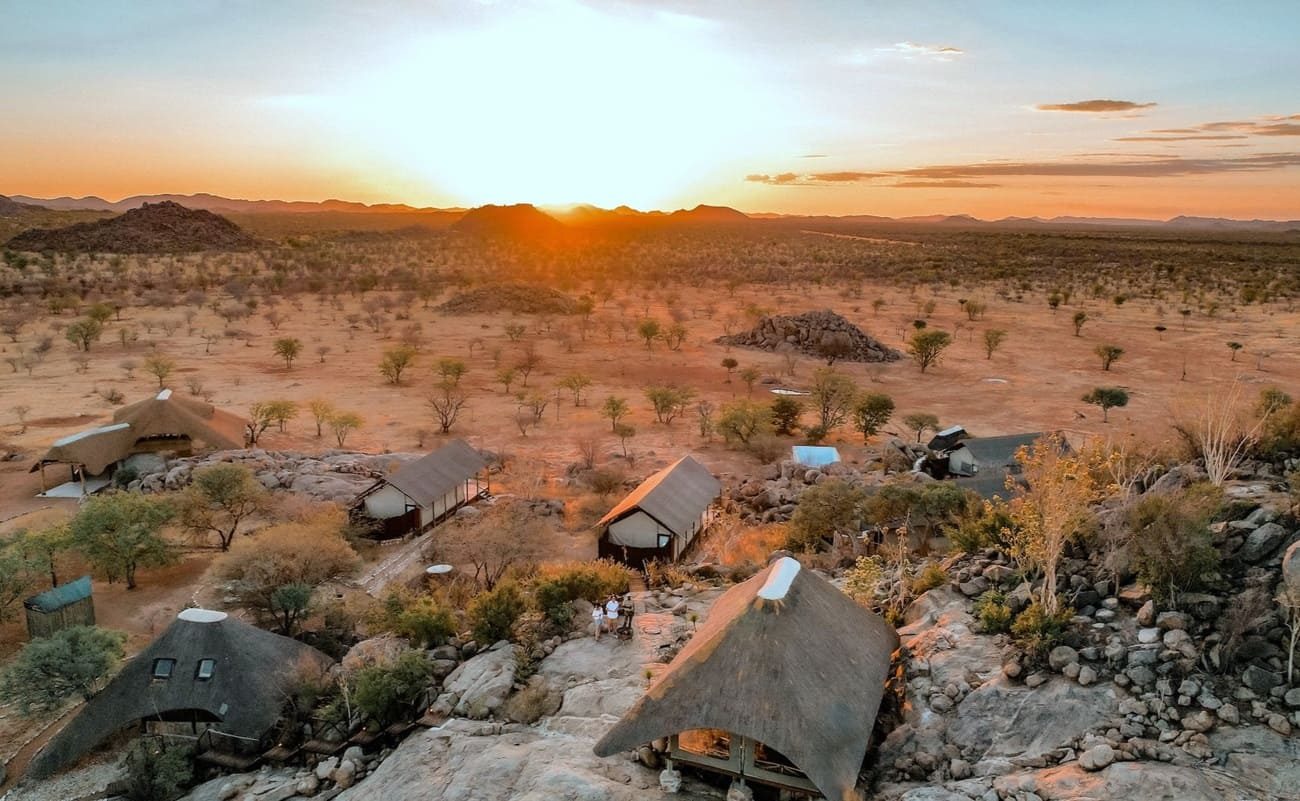 Ohorongo Private Game Reserve Tented Camp Landschaft Damaraland - Ohorongo Tented Camp