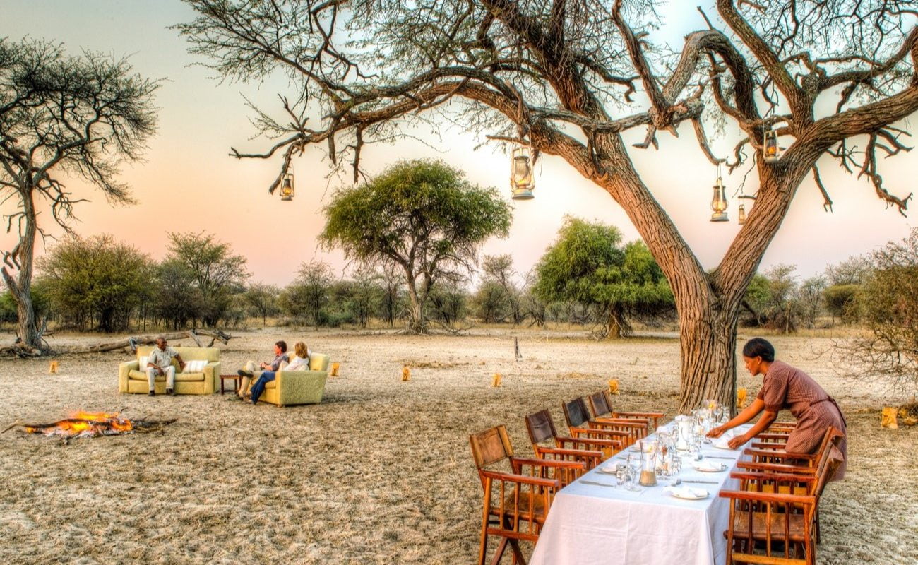 Leroo La Tau Bushdinner