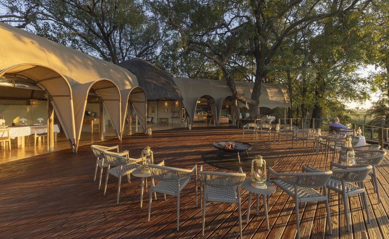 Okuti Deck Dinner Dinner in Okuti