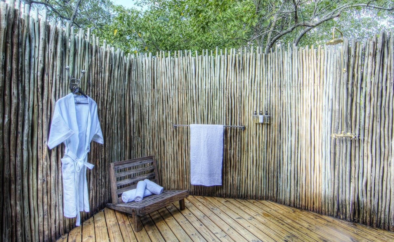 Okuti Masasa Badezimmer Außendusche Außendusche Okuti