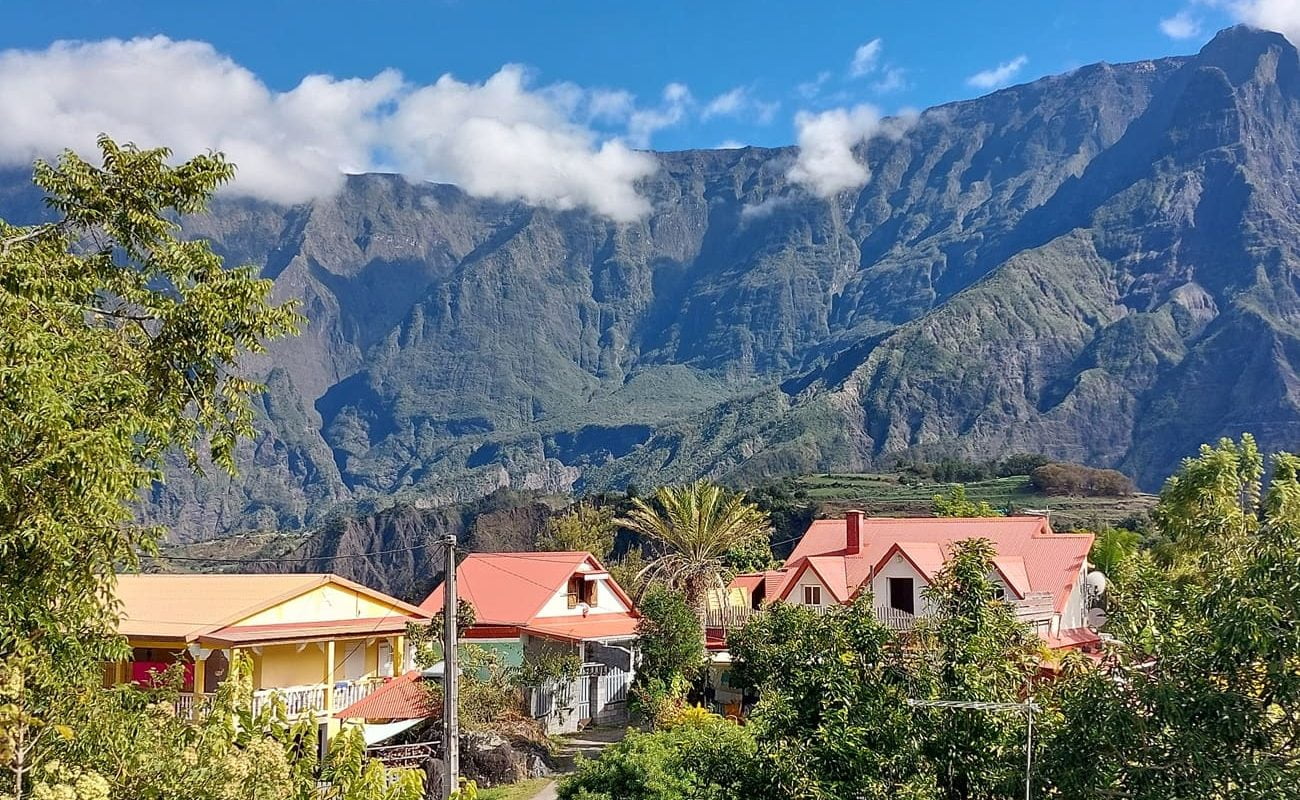 Rundeise La Reunion exklusiv Cilaos Im sonnigen Talkessel von Cilaos