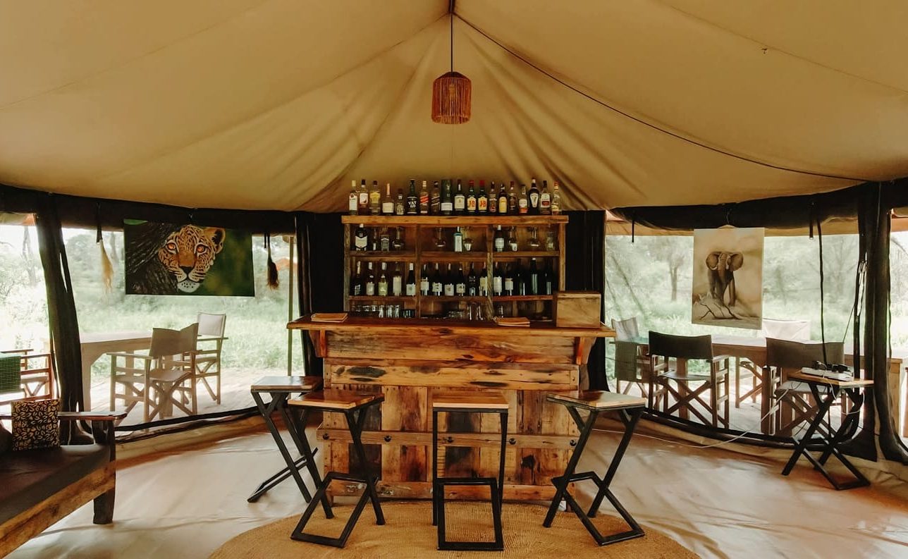 Baobab Tented Camp Bar Bar, Baobab Camp Tansania