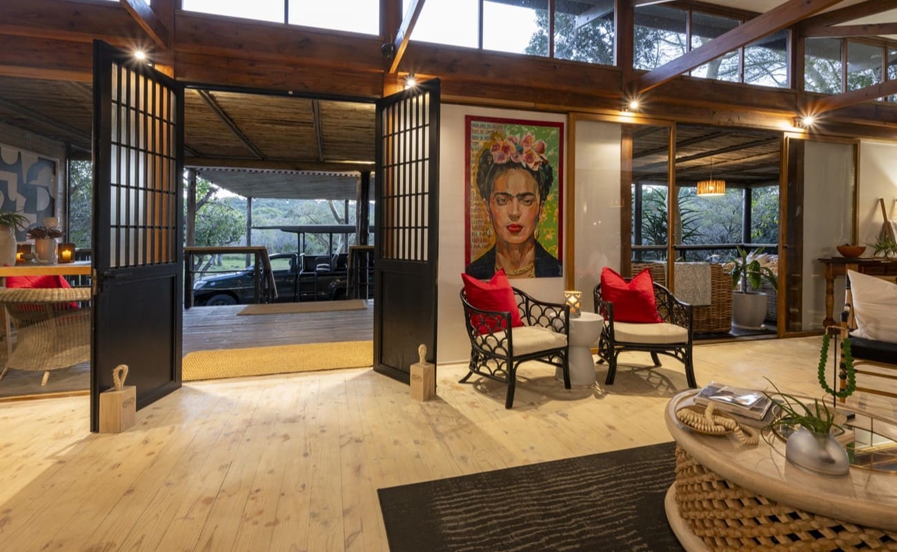 Makakatana Eingang Eingang der Luxuslodge Makakatana