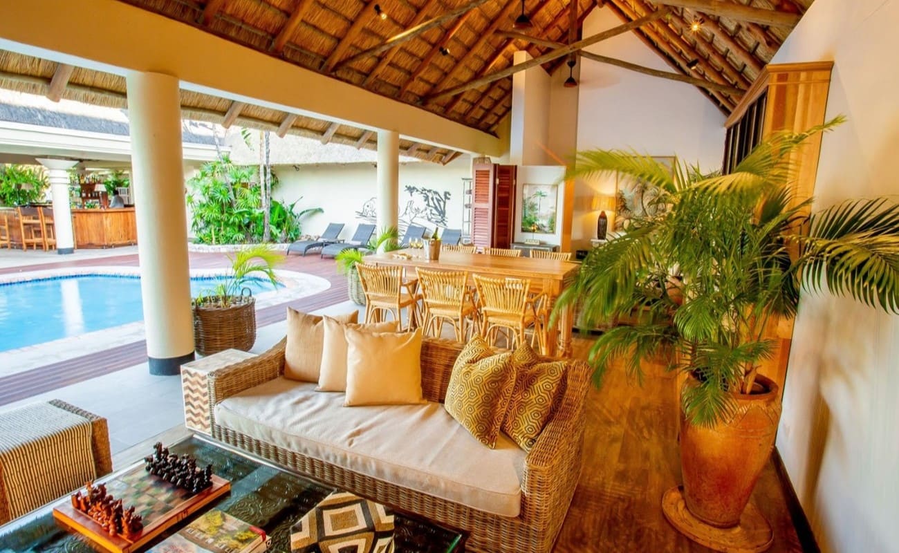 Ilala Lodge Lounge Pool Lounge am Pool der Ilala Lodge