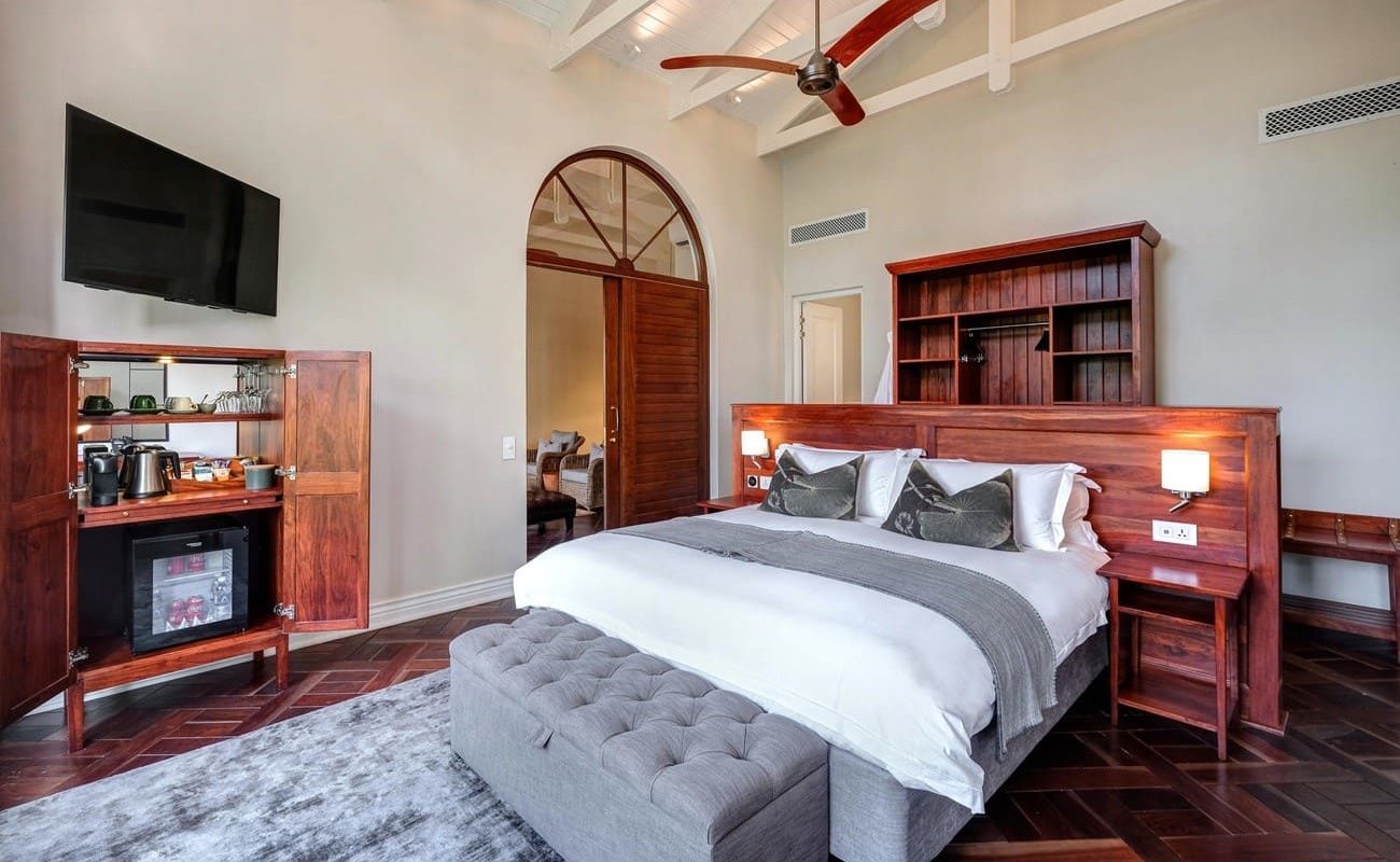 Palm River Hotel Executive Suite Executive Suite, Palm River Hotel