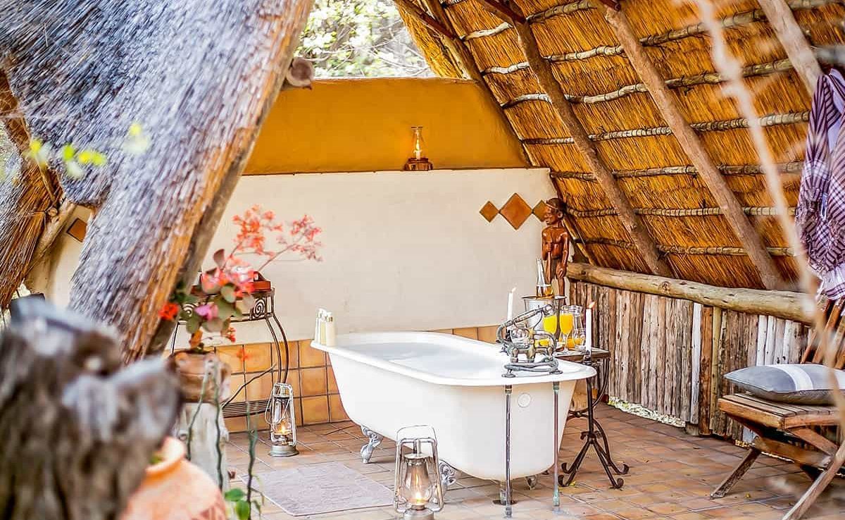 The Hide Deluxe Zelt Badewanne außen The Hide, Außenbad