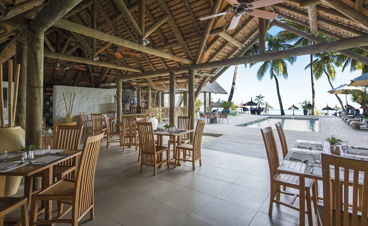 sakoa boutik mauritius oak restaurant Oak Restaurant Sakoa Boutik Hotel