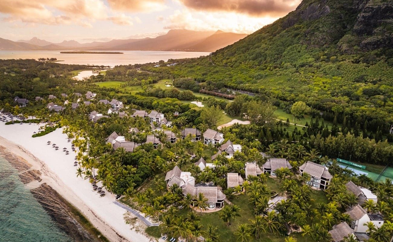 Gesamtansicht Dinarobin Beachcomber