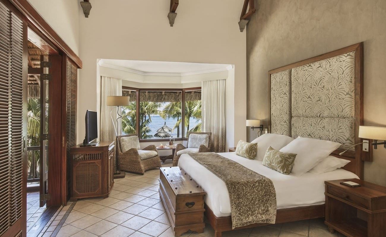 Junior Suite Beachfront Dinarobin
