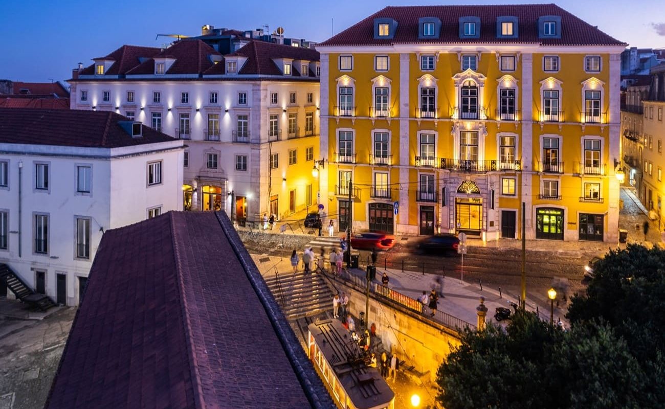 Palacio Ludovice bei Nacht