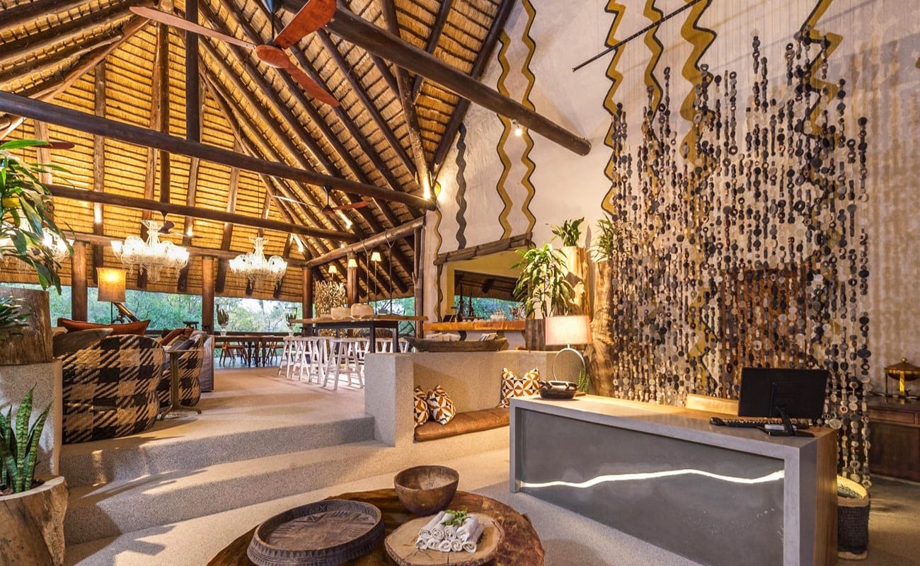 Sabi Sabi little bush camp Eingang Eingang, Lounge und Speisezimmer im Little Bush Camp, Sabi Sabi