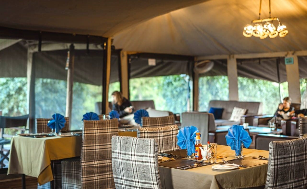 Dinner im Ang'ata Ngorongoro Camp