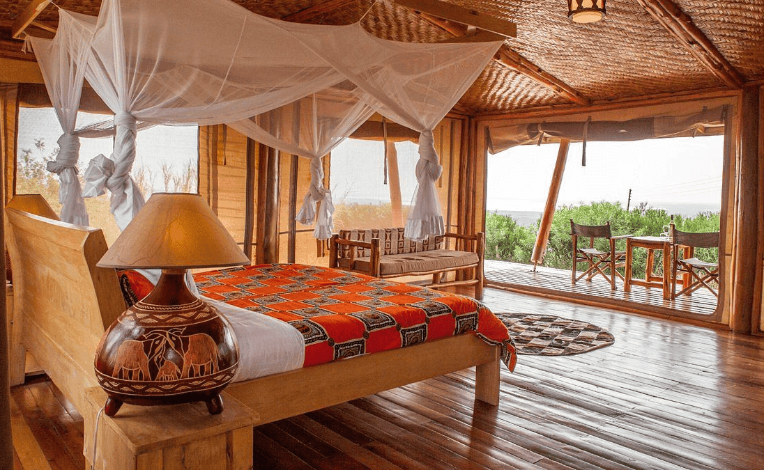 Marafiki Safari Lodge Zelt innen Luxuszelt Marafiki Safari Lodge Aussicht