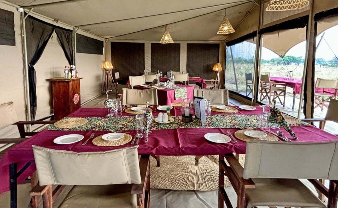 Seregenti View Camp Togoro Messzelt Speisezelt Torogor View Camp