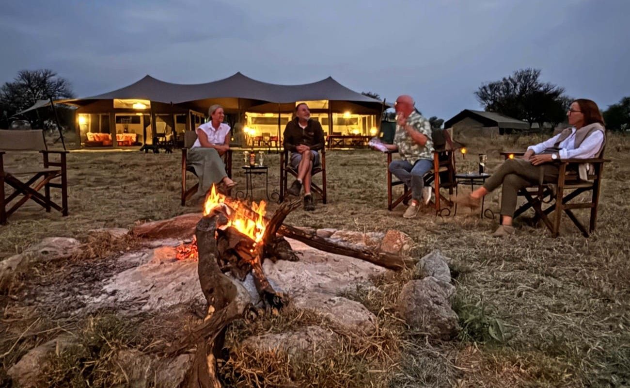 Seregenti View Camp-Togoro-campfire Serengeti View Camp Lagerfeuer