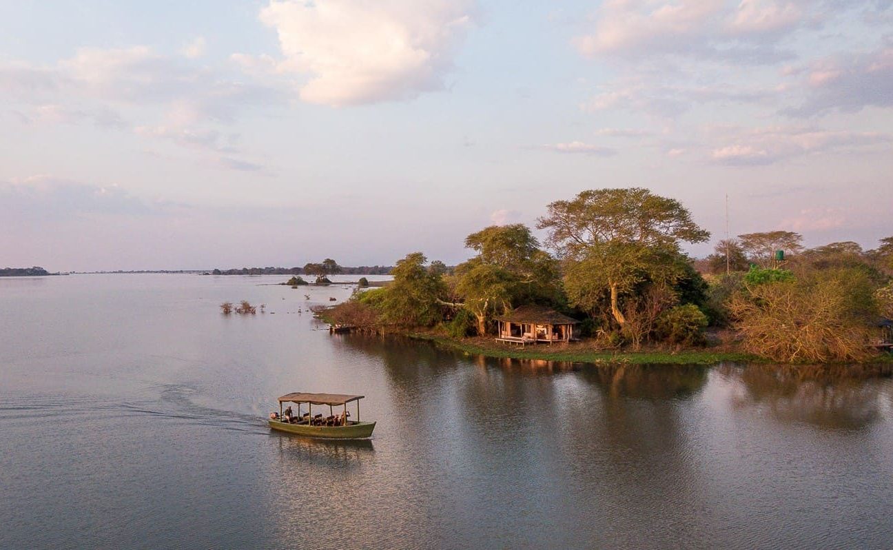 Bootstour Kuthengo Camp