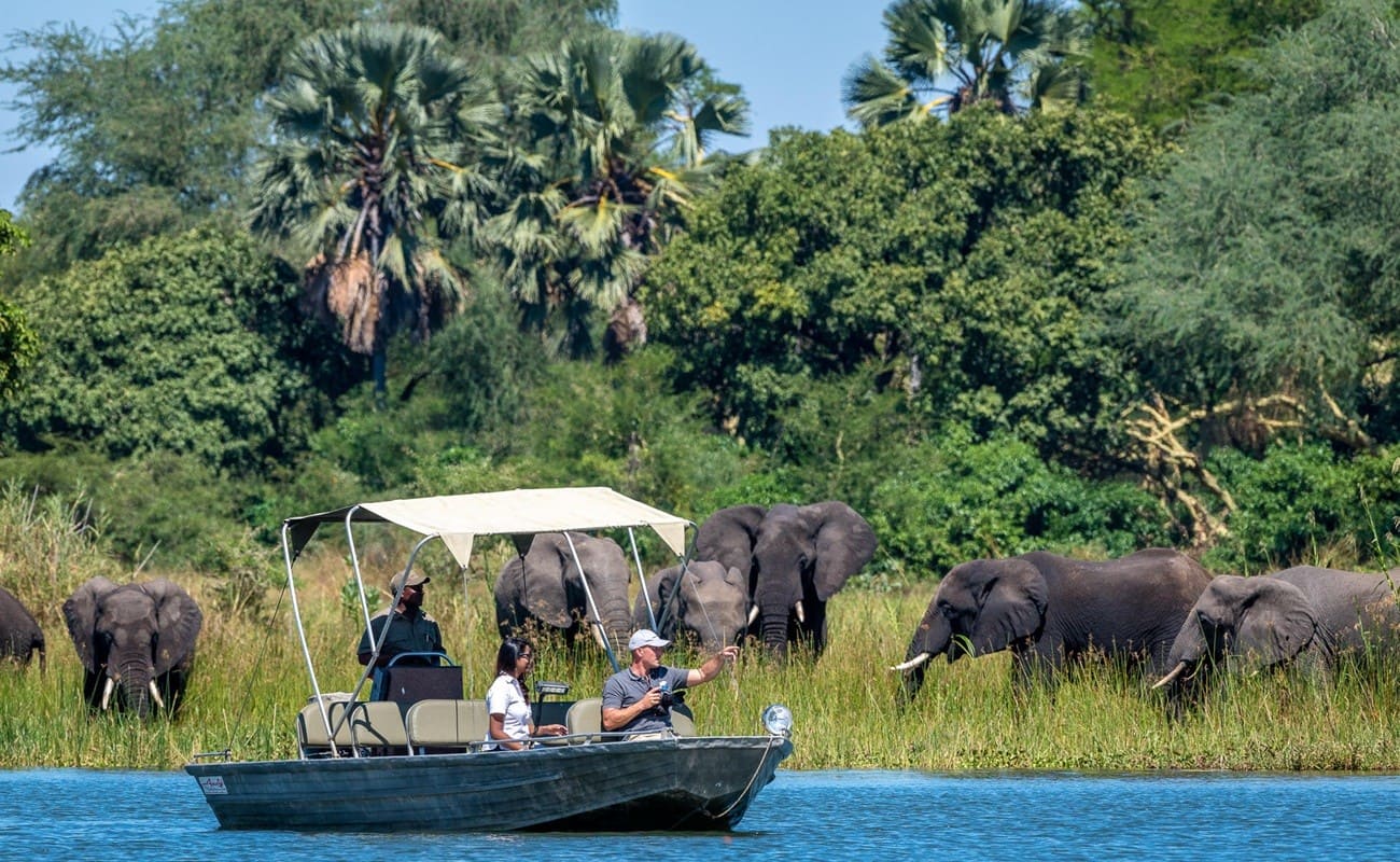 Bootsafari Kuthengo Camp