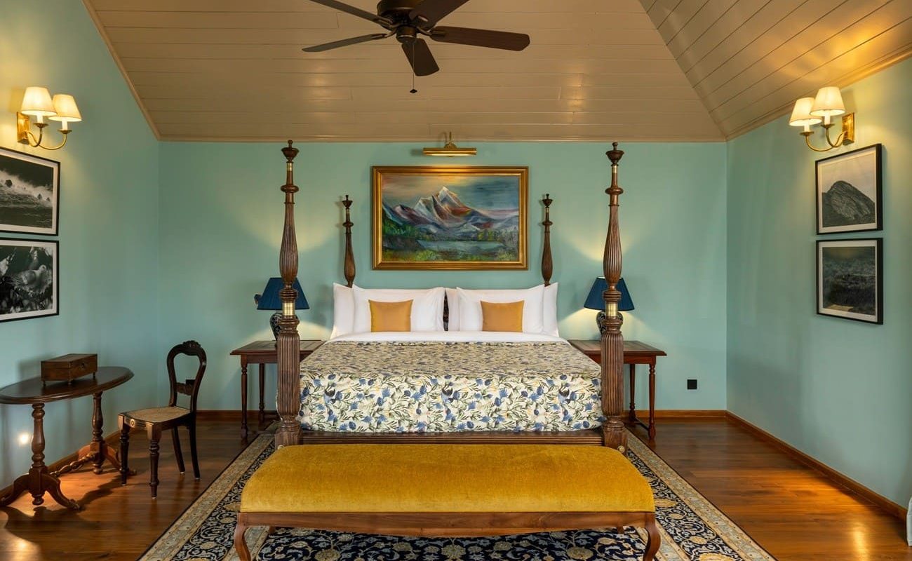 Uga Halloowella The Lane Suite