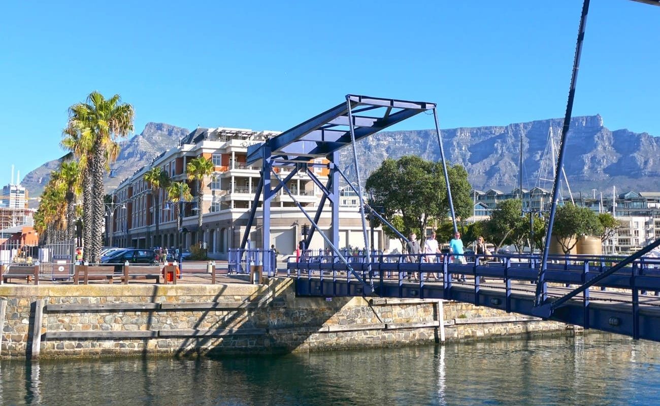 Krüger, Kapstadt, Winelands und Westküste Waterfront An der Waterfront von Kapstadt