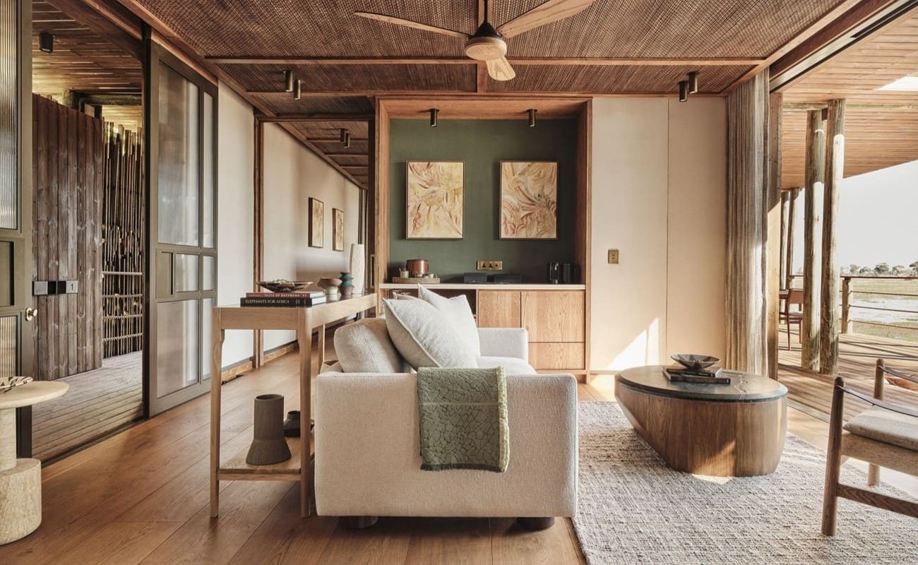 Sanctuary Baines Lodge Suite Wohnbereich Wohnbereich einer Suite im Baines Camp