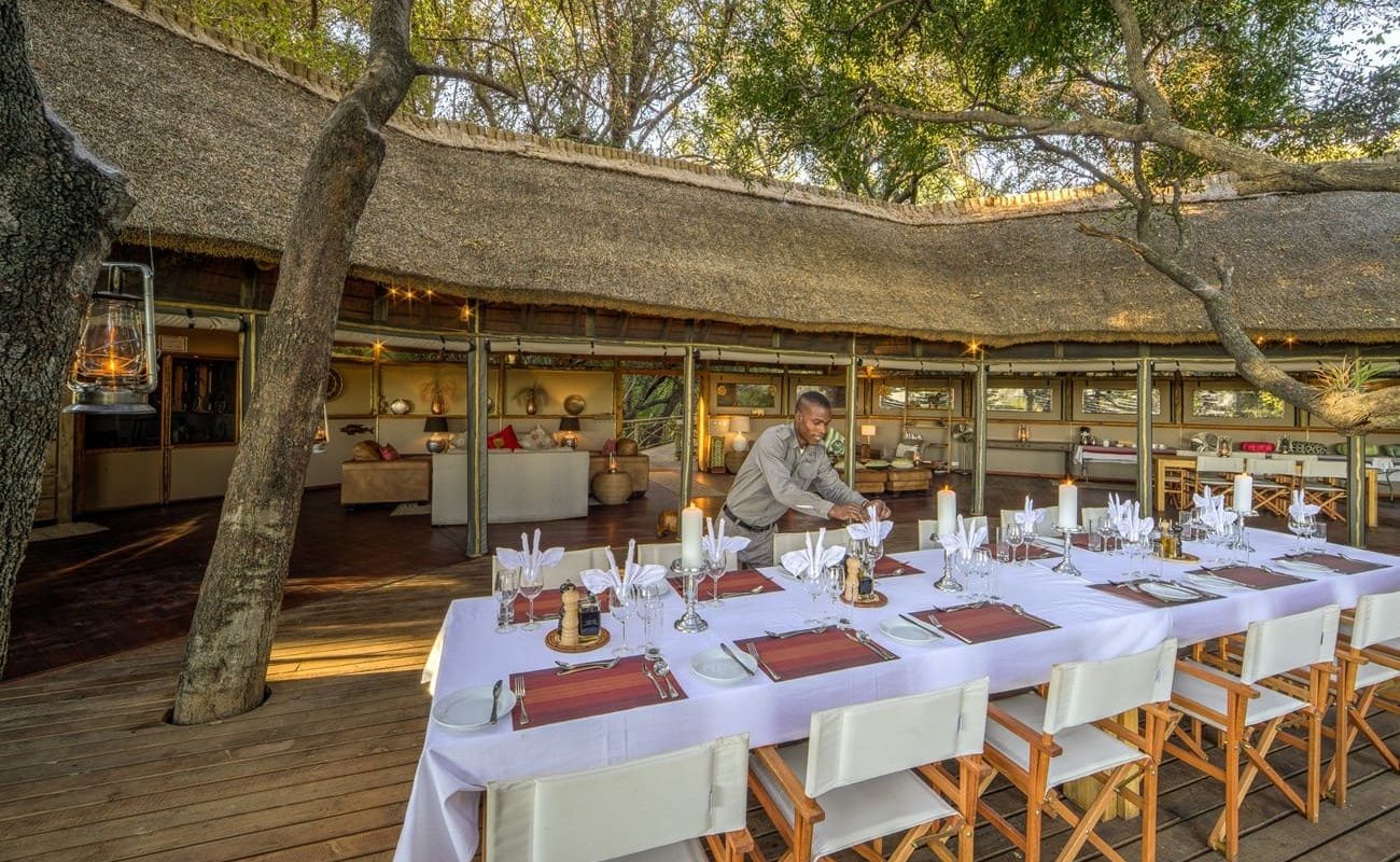 Dinner Setari Camp Okavango Delta