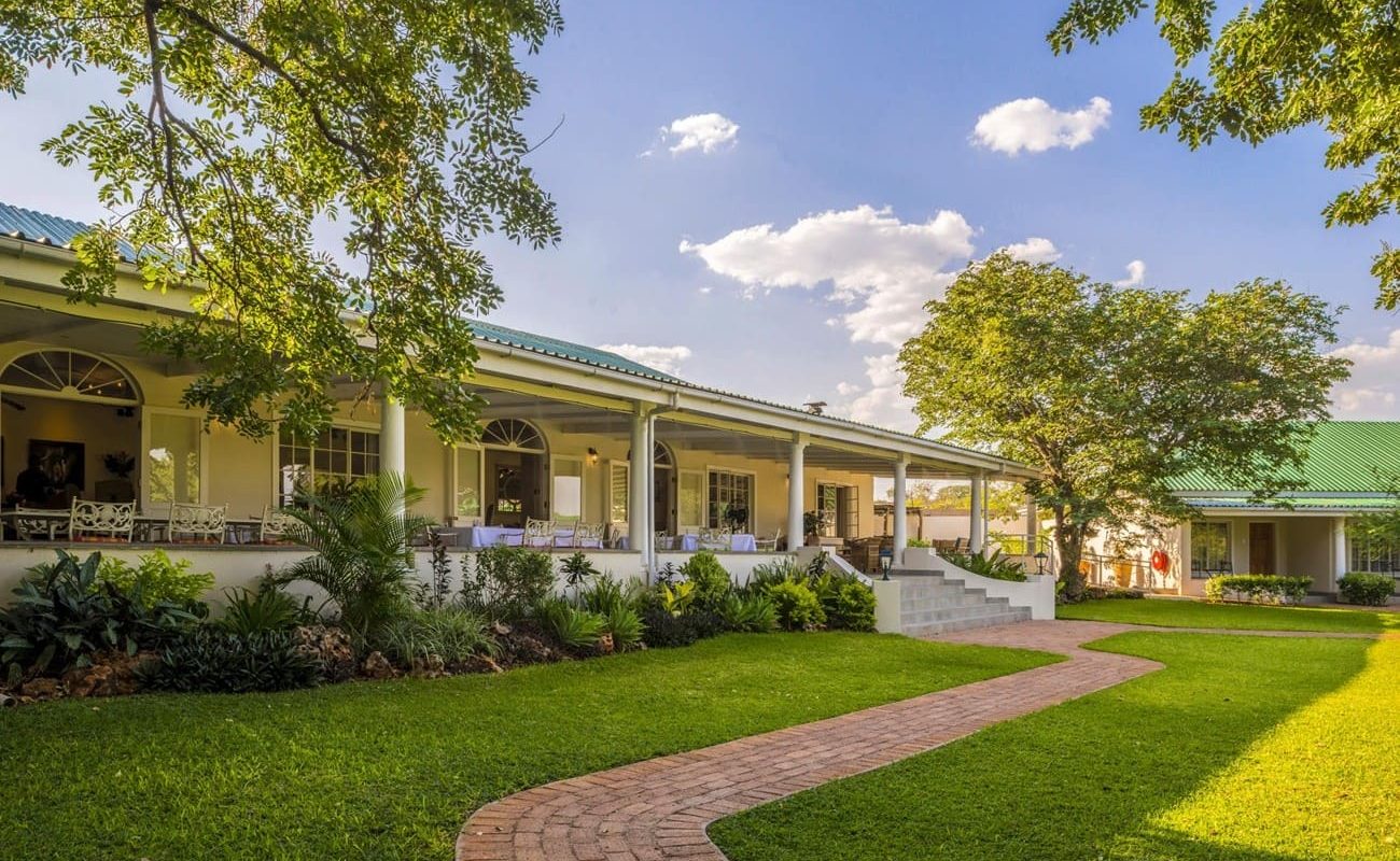 Batonka Guest Lodge an den Viktoriafällen