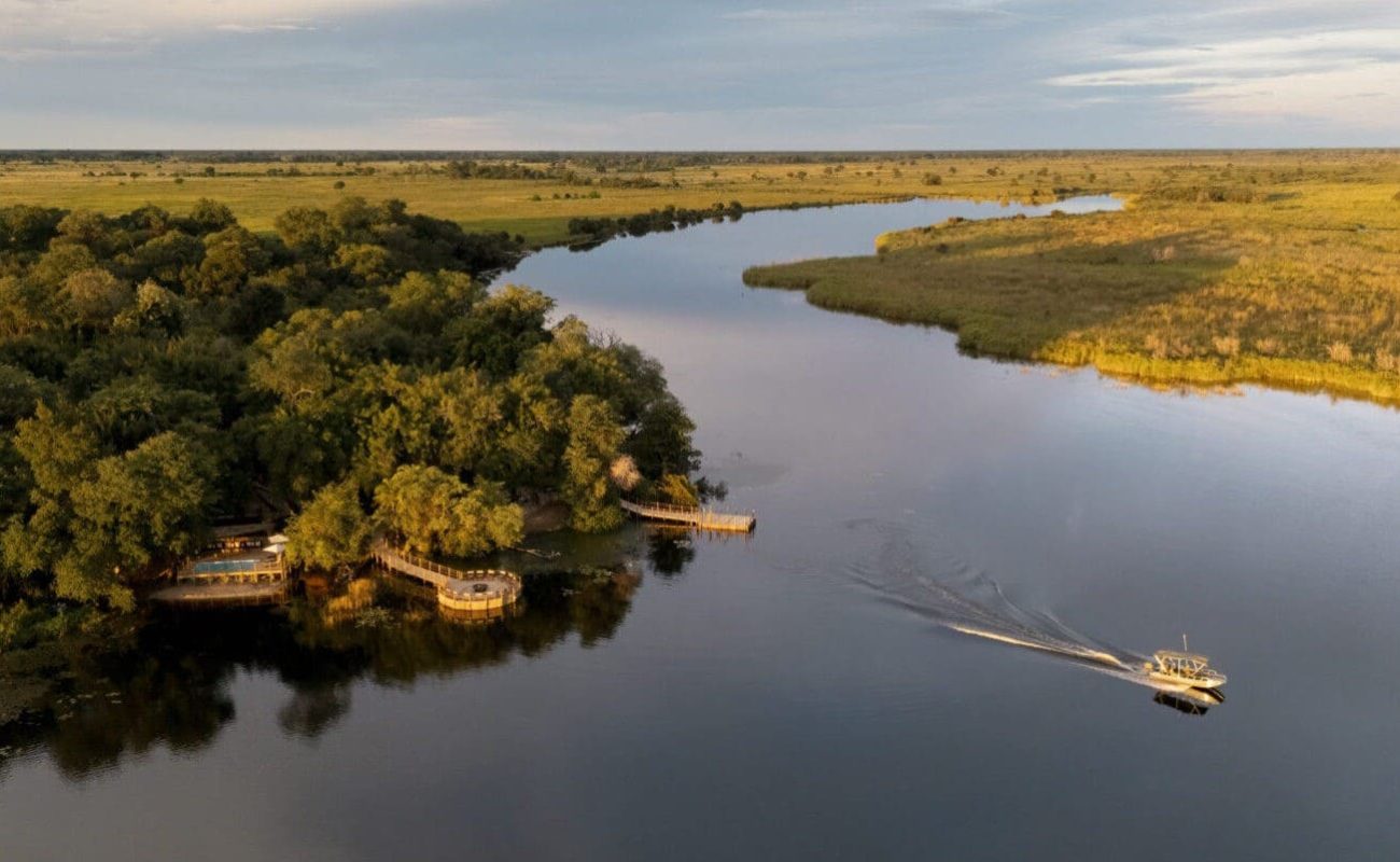 Gesamtansicht der Xugana Island Lodge
