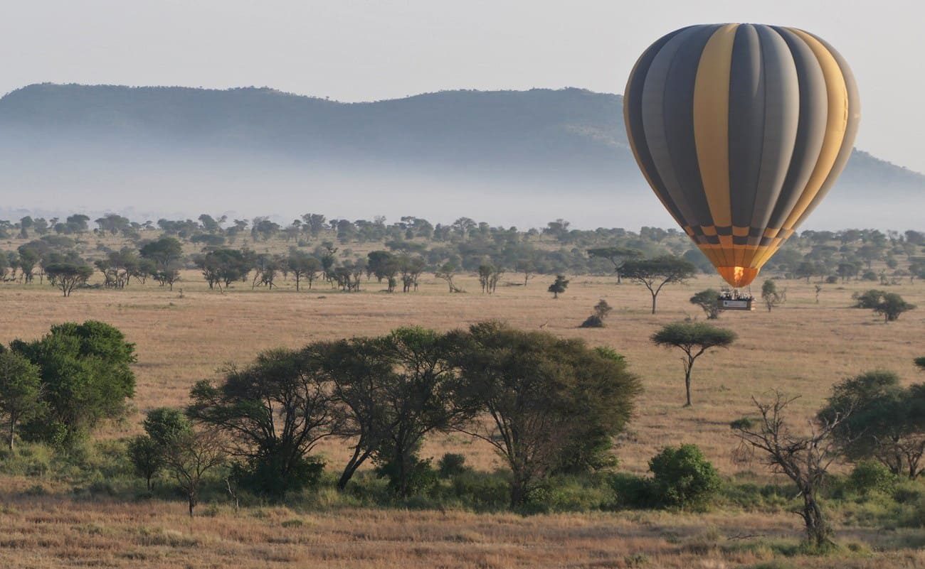 Golfen und Safari in Tansania Serengeti Ballonfahrt Golfen und Safari Tansania Safari Serengeti Ballonfahrt Serengeti