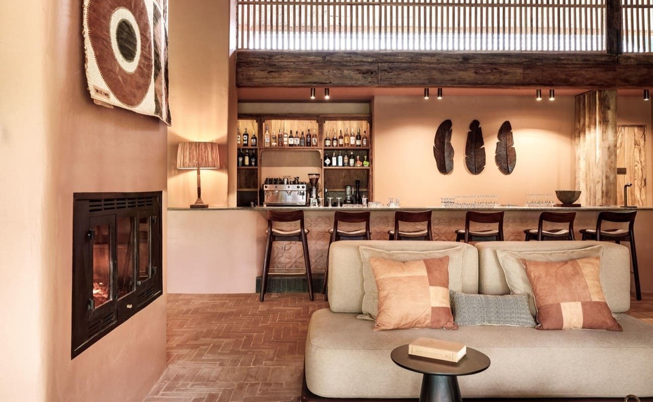 Bar der Gorilla Forest Lodge