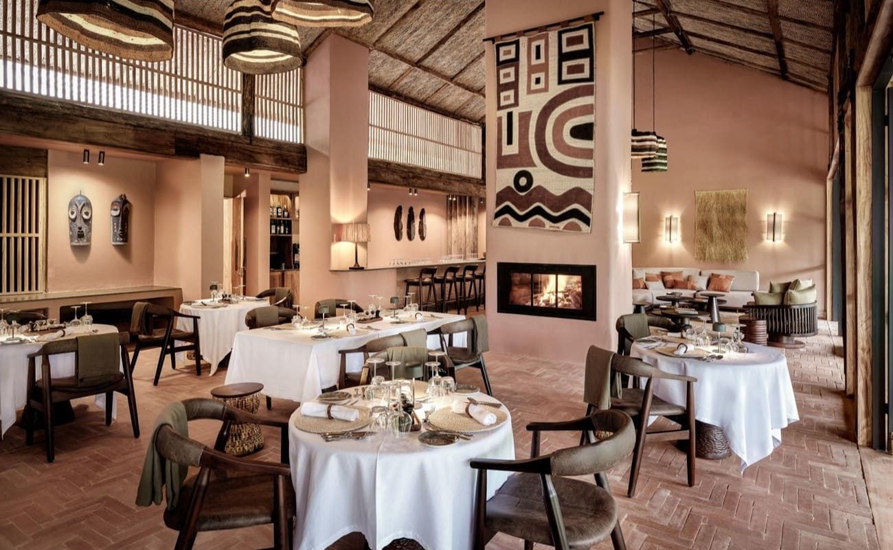 Restaurant der Gorilla Forest Lodge