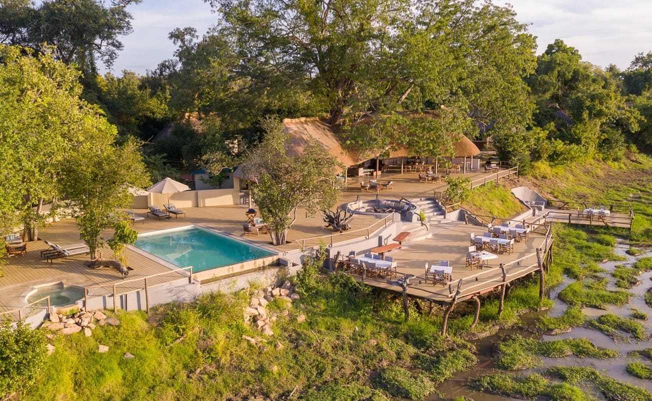 Pool Kafunta River Lodge