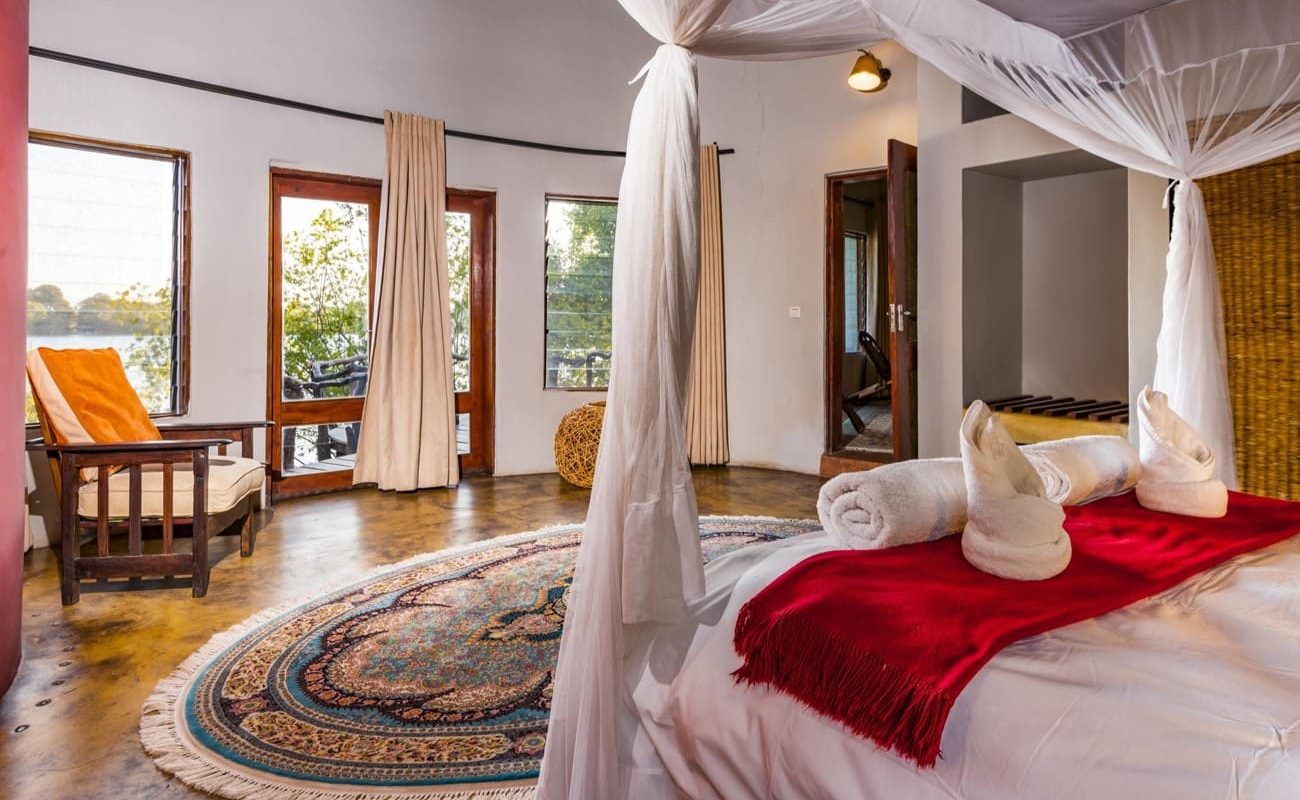 mukambi Riverside Villa Schlafbereich Schlafzimmer Villa Mukambi Safari Lodge